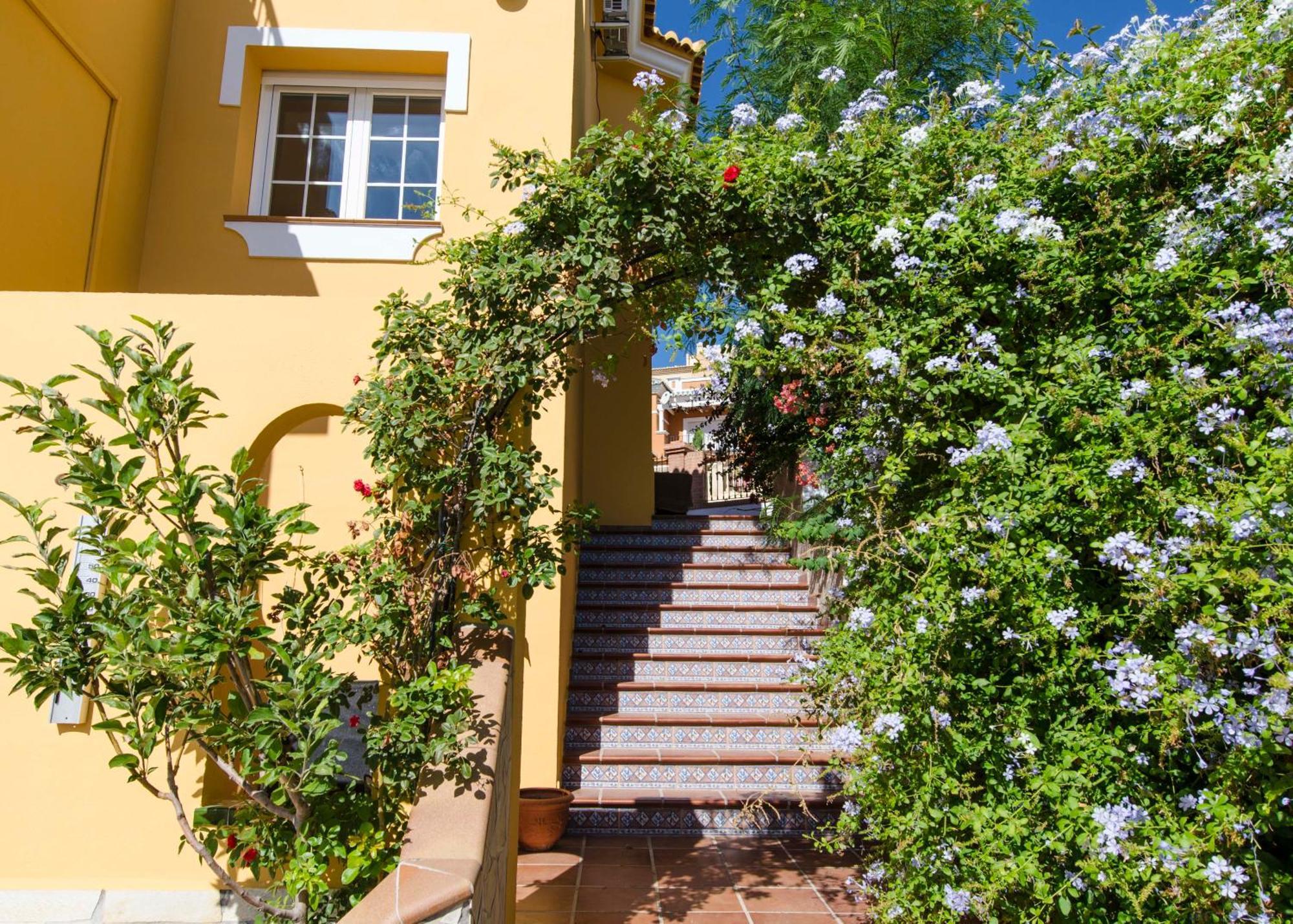 Villa Borja Torre Del Mar Bagian luar foto