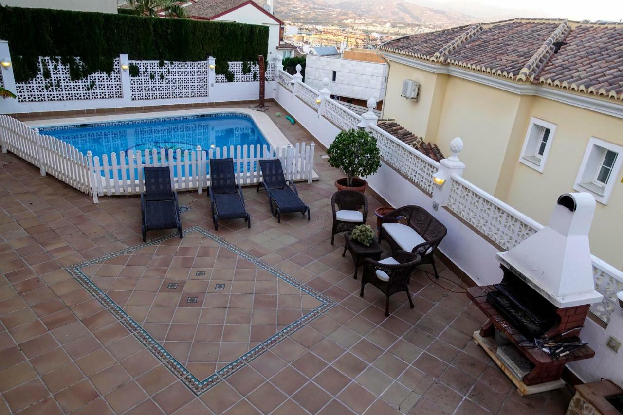 Villa Borja Torre Del Mar Bagian luar foto