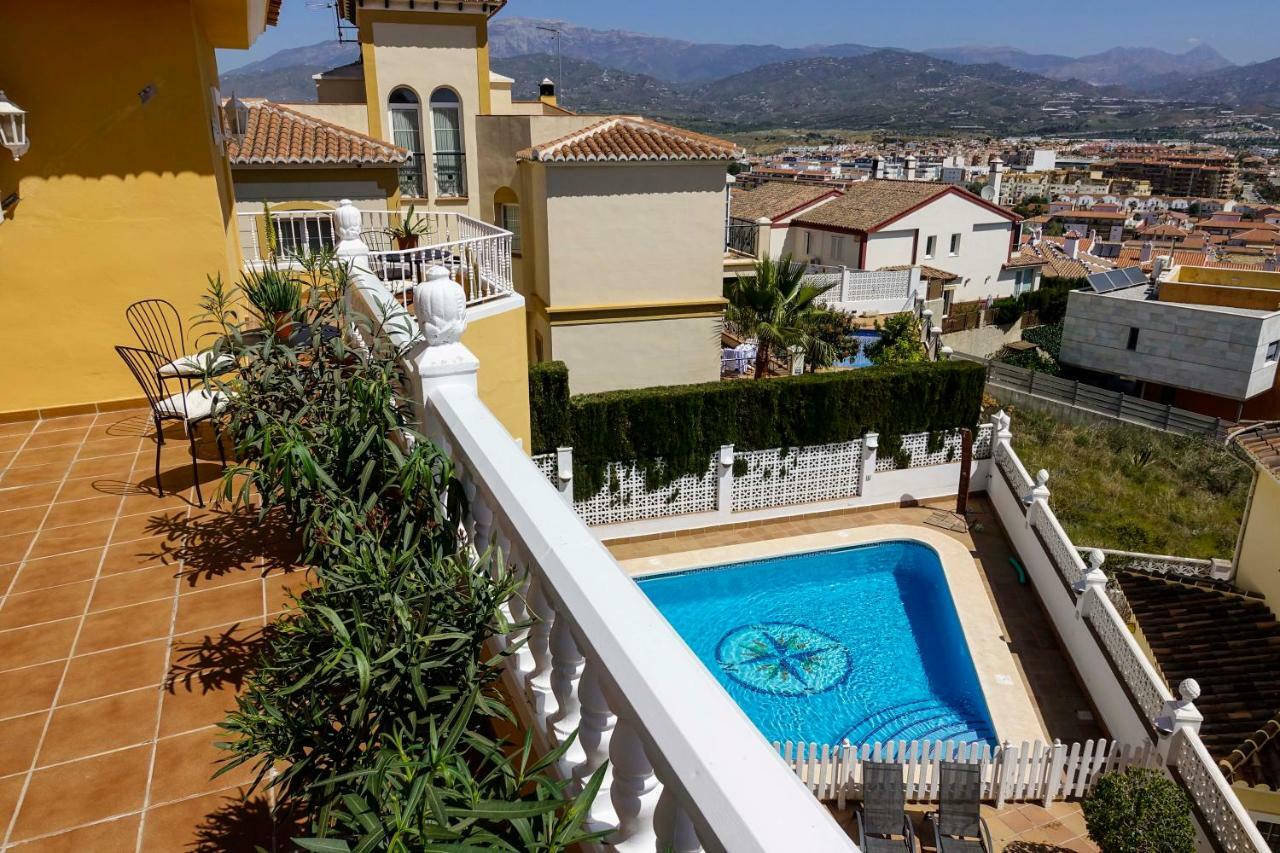 Villa Borja Torre Del Mar Bagian luar foto