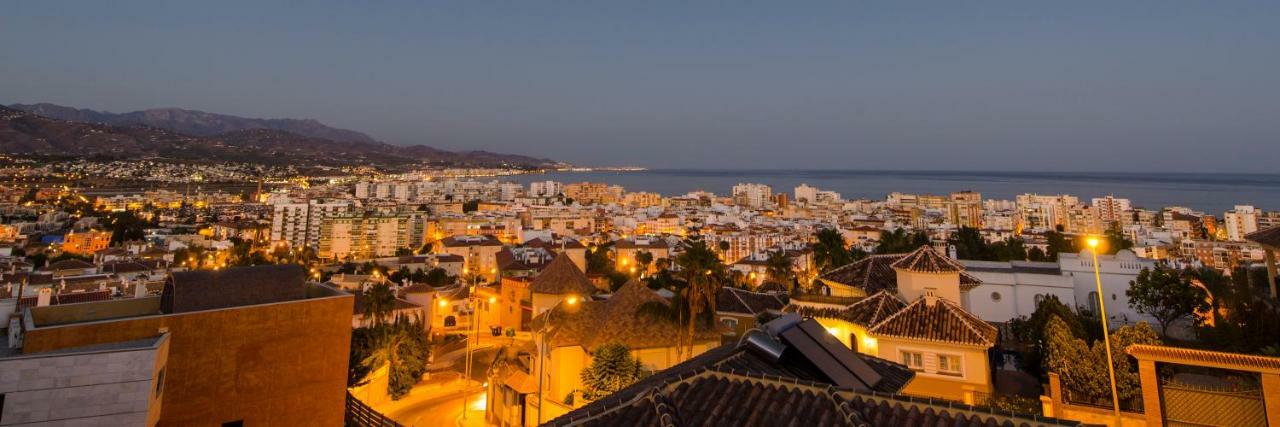 Villa Borja Torre Del Mar Bagian luar foto