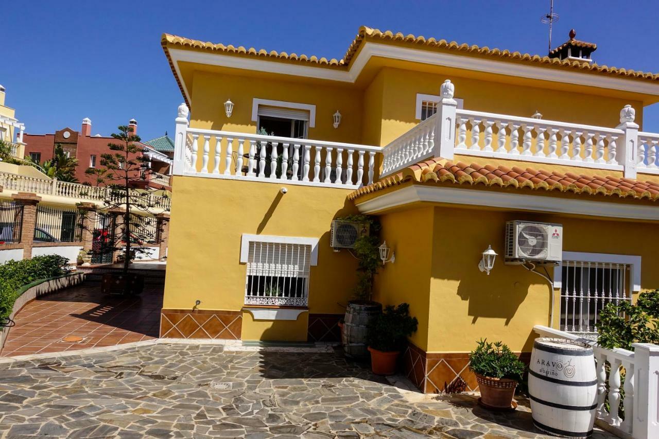 Villa Borja Torre Del Mar Bagian luar foto